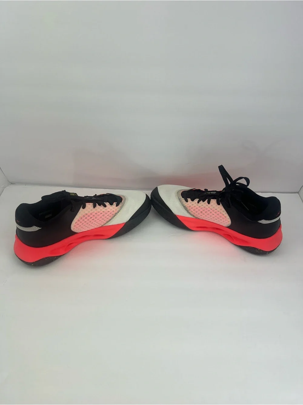 SKETCHERS PERFORMANCE SKX FLOAT BASKETBALL PERFORMANCE TENNIS SOES, SIZE 8.5